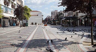 Edirne sıcaktan kavruldu: Cadde ve sokaklar boş kaldı