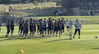 Fenerbahçe, Topuk Yaylası'nda çalışmalarını sürdürüyor