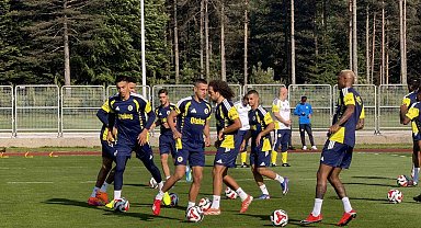 Fenerbahçe, Topuk Yaylası'ndaki ilk antrenmanını yaptı