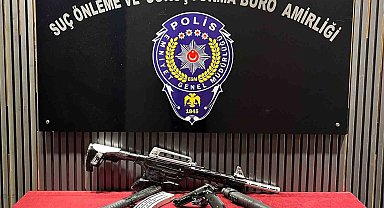 Gaziantep'te 4 afet ruhsatsız silah ele geçirildi: 2 gözaltı