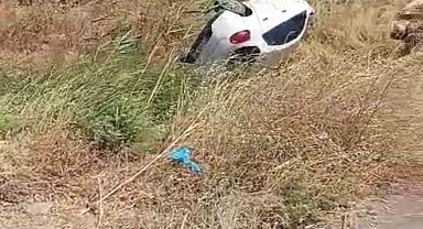 Hatay'da iki otomobil çarpıştı: 6 yaralı