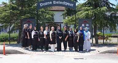 Hem öğreniyor hem eğleniyorlar