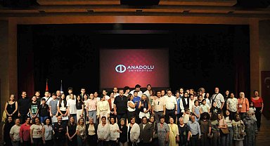 İÇEM Mezunlar Gününde başarı hikâyeleri ve deneyimler paylaşıldı
