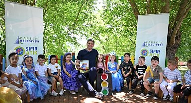 Kartepe'de miniklerden geri dönüşüm defilesi