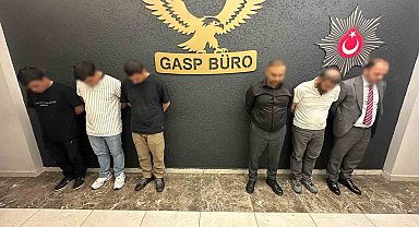 Kendisini "Cumhur İttifakı Ocakları Genel Başkanı" olarak tanıtan şüpheli ile diğer 5 şüpheli serbest bırakıldı