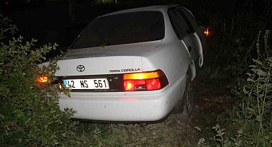 Konya'da kontrolünü kaybeden otomobil yoldan çıktı: 3 yaralı