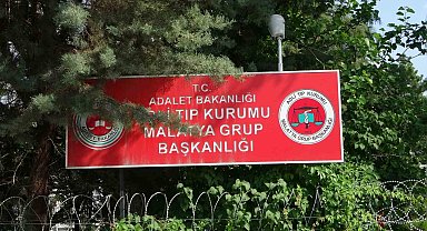 Malatya'da traktör devrildi: 1 ölü