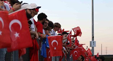 Millilere, Arizona'da yoğun ilgi
