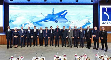 NATO Parlamenter Zirvesi'ne katılan meclis başkanları Baykar Milli Teknoloji Merkezi'ni ziyaret etti