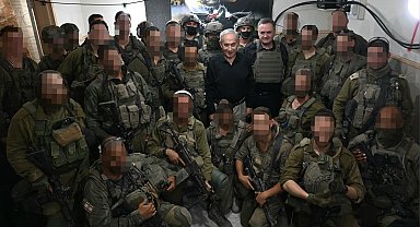 Netanyahu, Lübnan'ın güneyindeki İsrail askerleriyle bir araya geldi