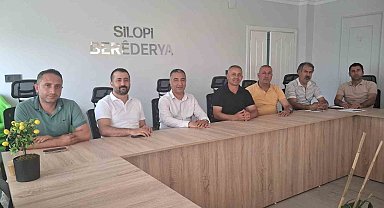 Sağlık-Sen'den Silopi'de sağlık zirvesi: "Sağlıkta istikrar ve yerel yönetim şart"