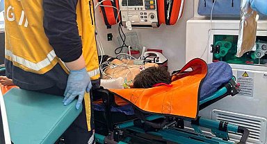 Samsun'da denize giren çocuk boğulma tehlikesi geçirdi