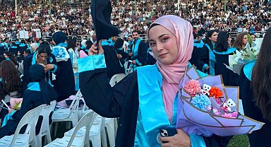 Serebral palsi ile mücadelesini zaferle taçlandırdı 3,48 ortalama ile bölüm ikincisi olarak ALKÜ'den mezun oldu