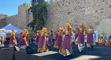 Sinop'ta Halk Oyunları Şenliği