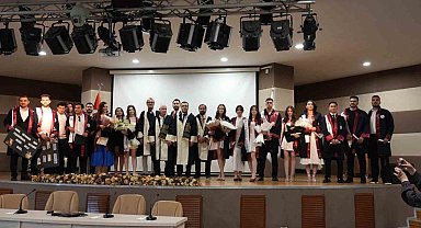 Sporun geleceğine yön verecek gençler diplomalarını aldı