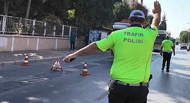 Trafik güvenliğini tehlikeye düşüren sürücüye 141 bin TL ceza kesildi