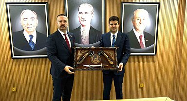 Ülkü Ocakları İl Başkanı Emirler'den MHP lideri Bahçeli'ye ziyaret