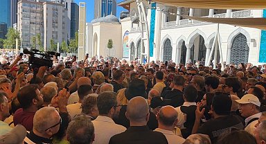 Usta oyuncu Kadir İnanır için cenaze töreni düzenleniyor