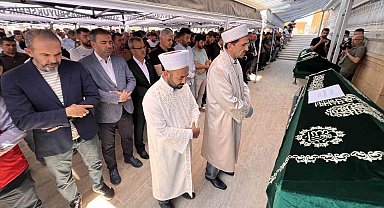 Yangında hayatını kaybeden engelli 3 kardeş toprağa verildi