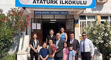 Yatağan'daki okullarda karne heyecanı yaşandı