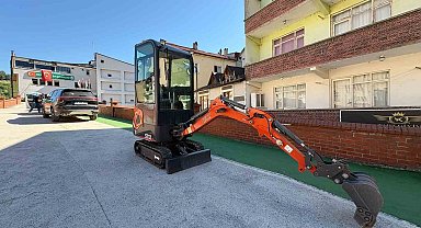 Yenice Belediyesinin araç filosuna mini ekskavatör desteği
