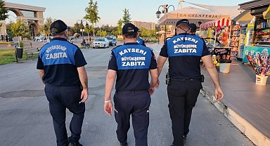 Zabıtanın Millet Bahçesi'ndeki denetimleri devam ediyor