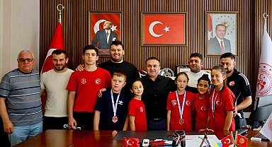 10 bin sporcunun yarıştığı Türkiye şampiyonasında Bilecikli güreşçilerden büyük başarı