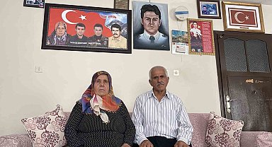 15 Temmuz şehidinin annesi: "Benim kuzum bir gitti, bin tane kardeş bıraktı bana"