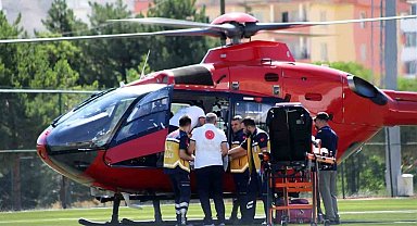 22 yaşındaki genç hava ambulansıyla Malatya'ya sevk edildi