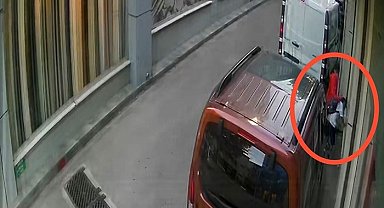 Akran zorbalığı kameraya böyle yansıdı