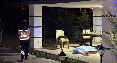 Aksaray'da villa bahçesindeki içki masasında cinayet: 1 ölü