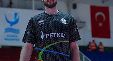 Aliağa Petkimspor'da Martynas Sajus ile yollar ayrıldı