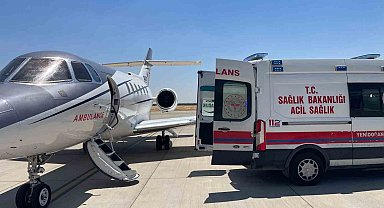 Ambulans uçak 14 günlük bebek için Mardin'den havalandı