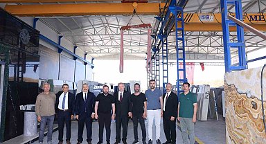 ATO Başkanı Baran, Yuvaköy Mermerciler Sitesi'nde sektör temsilcileriyle bir araya geldi