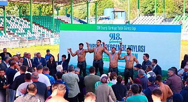 Aybastı Perşembe Yaylası Güreşleri'nde başpehlivan Erkan Taş oldu