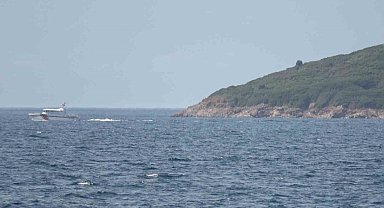 Ayvalık'ta denizde kaybolan genci arama çalışmaları aralıksız sürüyor