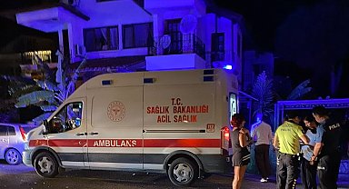Ayvalık'ta motosiklet ile otomobil çarpıştı: 1 ağır yaralı