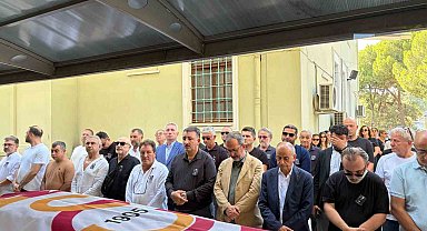 Aziz Üstel İzmir'de son yolculuğuna uğurlandı