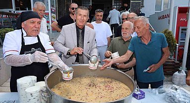 Bafra'da 3 bin kişiye aşure ikramı