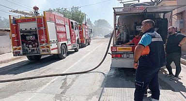 Bahçe temizliği için yakılan ateş evi küle çevirdi, depoda patlayan tüpler korkuya neden oldu