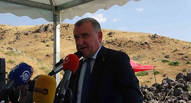 Bakan Bak: "Kültürleri ve inançları yaşatmak devletin en önemli görevlerindendir"