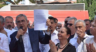 Balıkesir'de CHP'den toplu istifa: İl başkanı, 20 ilçe başkanı ve 12 belediye başkanı istifa ederek Yeni Parti'ye geçti