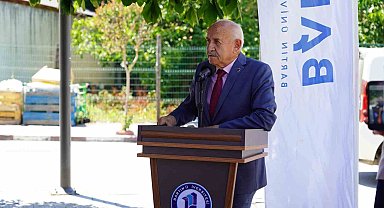 BARÜ Bilim Kafe etkinliğinde gençlere geleceğin meslekleri anlatıldı