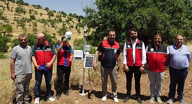 Batman'da bağ ve Antep fıstığı bahçelerine "tahmin ve erken uyarı sistemi" kuruldu