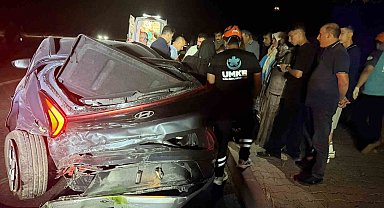 Bingöl'de iki otomobil çarpıştı: 4 yaralı