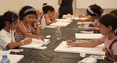 Bodrum Belediyesinden çocukların gelişimine sanat desteği