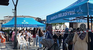 Bu otobüs ile mahalle şenlendi