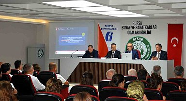 Bursa'da esnaflar vergi borçlarında düşük faizli ödeme ve taksitle ilgili bilgilendirildi