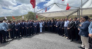 Çamlıbel Tüneli'yle yolun kotu 283 metre düşürülerek yıllık 371 milyon lira tasarruf sağlanacak
