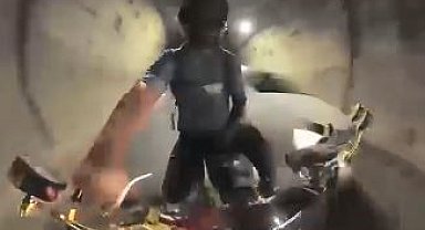 Cankurtaran Tüneli içinde tehlikeli anlar: Şerit ihlali yapan otomobilin motosiklete teması kamerada